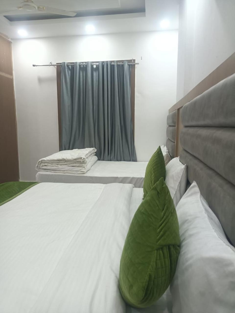 Hotel Whitehouse Ac Family Room Agra  Exteriér fotografie